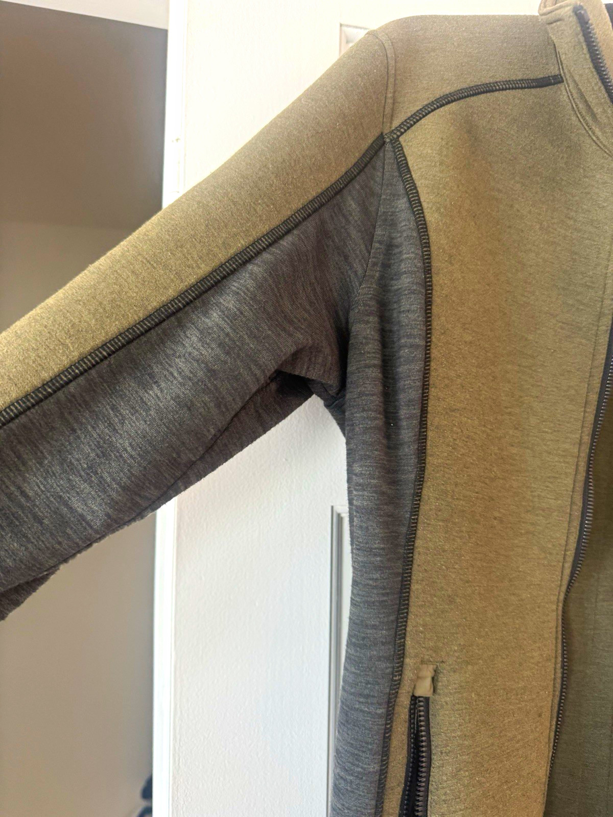 Kuhl Women’s M Green/Gray Colorblock Full Zip Jacket Stand-Up Collar Pockets