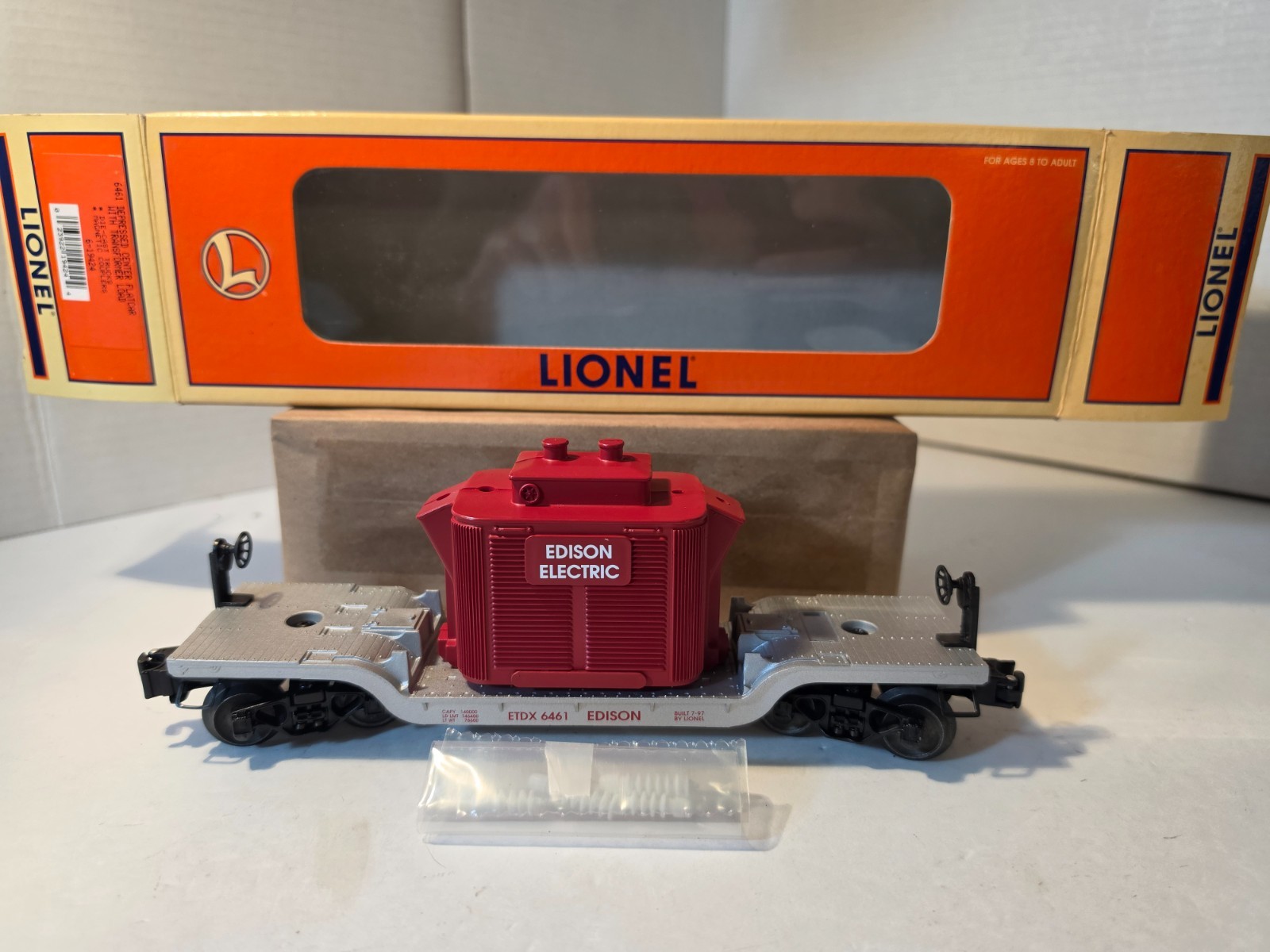 Vintage 1997 Lionel 6-19424 Flatcar w/Transformer Load ETDX 6461 Edison New OB Vintage 1997 Lionel 6-19424 Flatcar w/Transformer Load ETDX 6461 Edison New OB