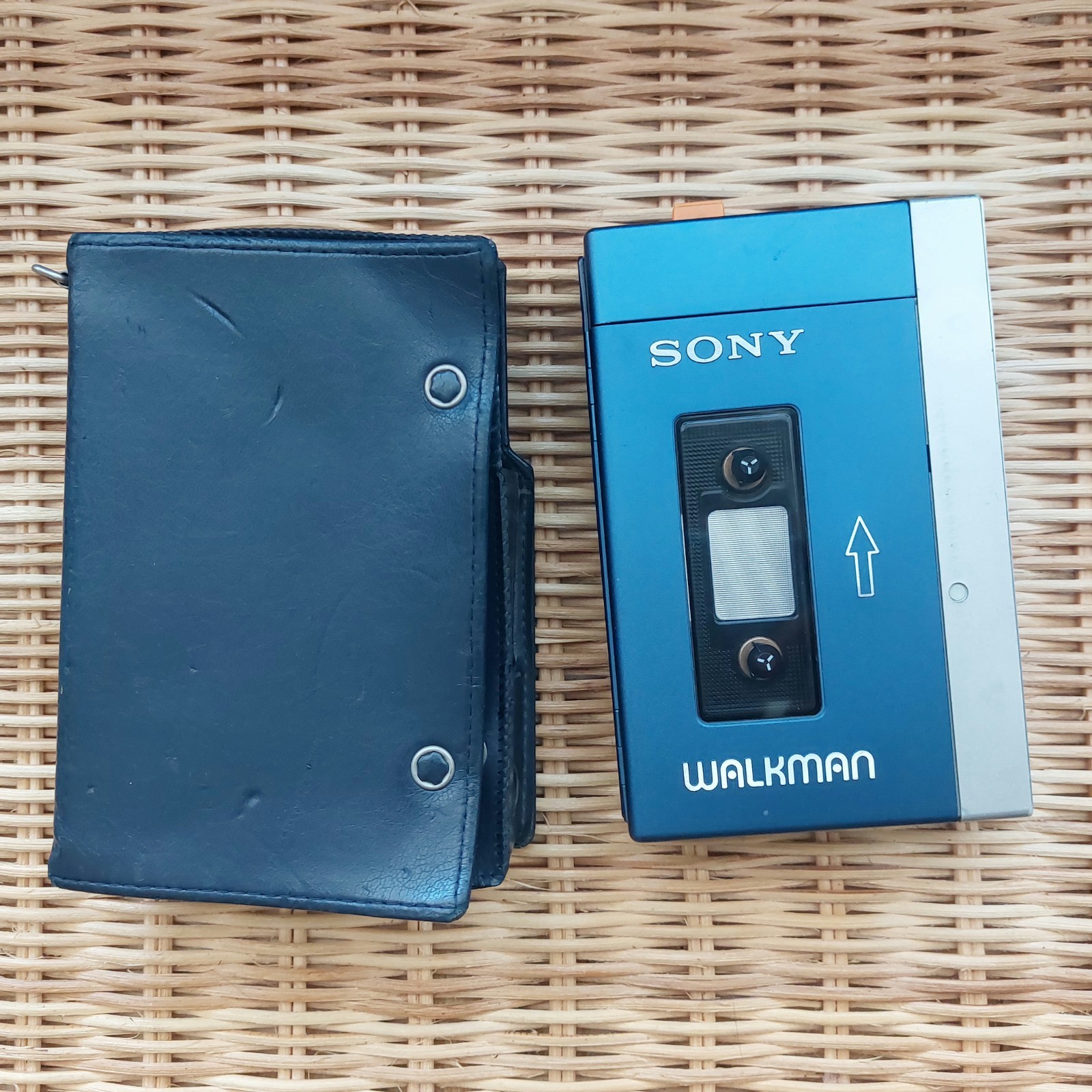 Sony Walkman TPS-L2 Cassette Player - w/Case Sony Walkman TPS-L2 Cassette Player - w/Case