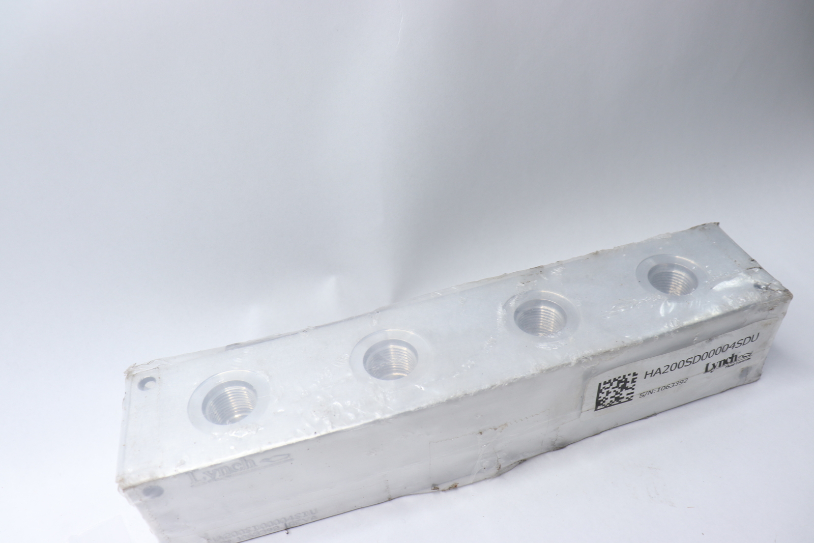 Lynch Fluid Controls Header 4 Stations Aluminum HA200SD00004SDU Lynch Fluid Controls Header 4 Stations Aluminum HA200SD00004SDU
