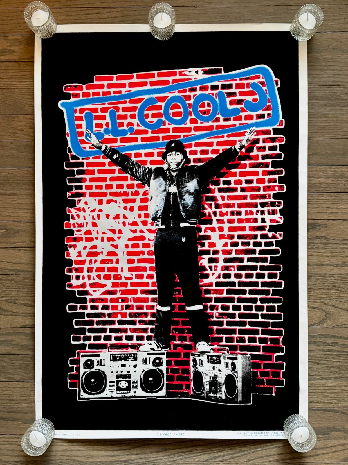LL COOL J 1988 Vintage BLACKLIGHT Poster #823 NEW Dead Stock LL COOL J 1988 Vintage BLACKLIGHT Poster #823 NEW Dead Stock