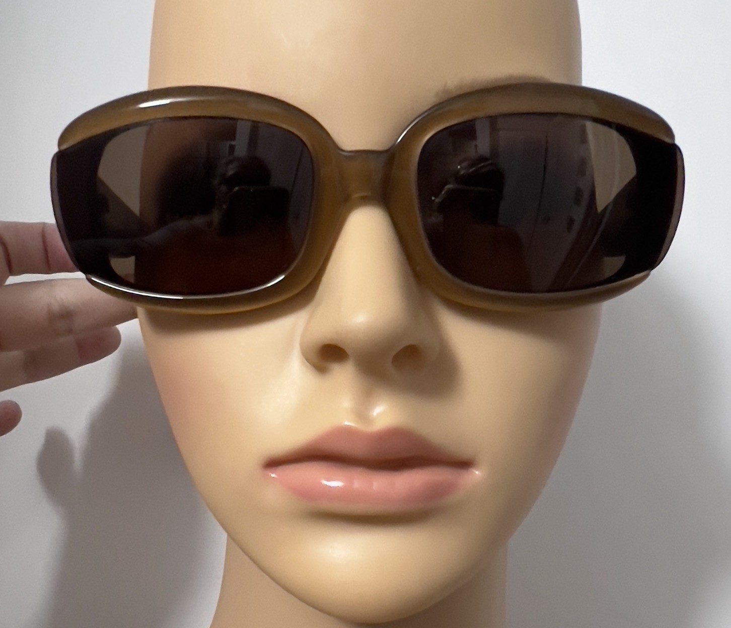 Vintage 1998 Calvin Klein The Avenger Oval Acetate Frame Amber 721S Sunglasses