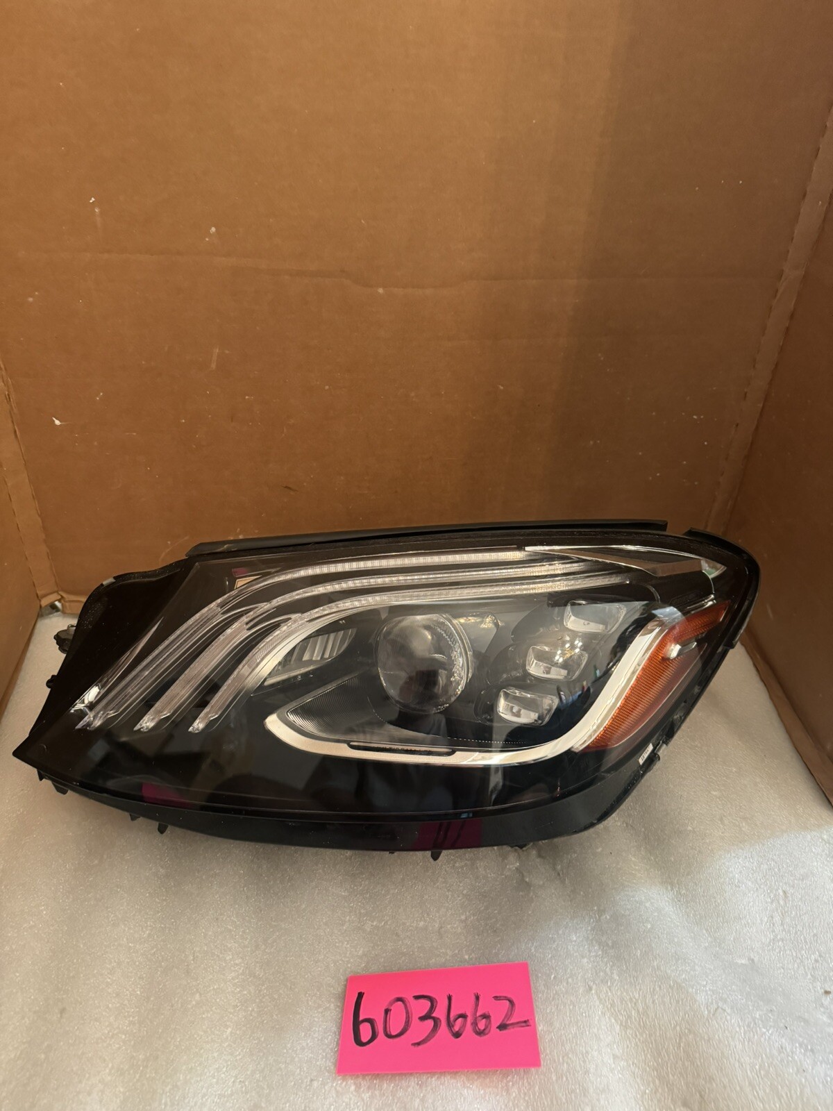 2018-2021 Mercedes Benz S Class LED Left headlight 2018-2021 Mercedes Benz S Class LED Left headlight