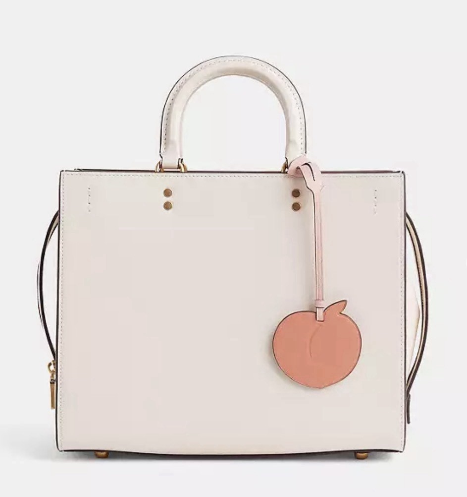 Coach Leather Peach Bag Charm Lanyard Closure CDQ09
