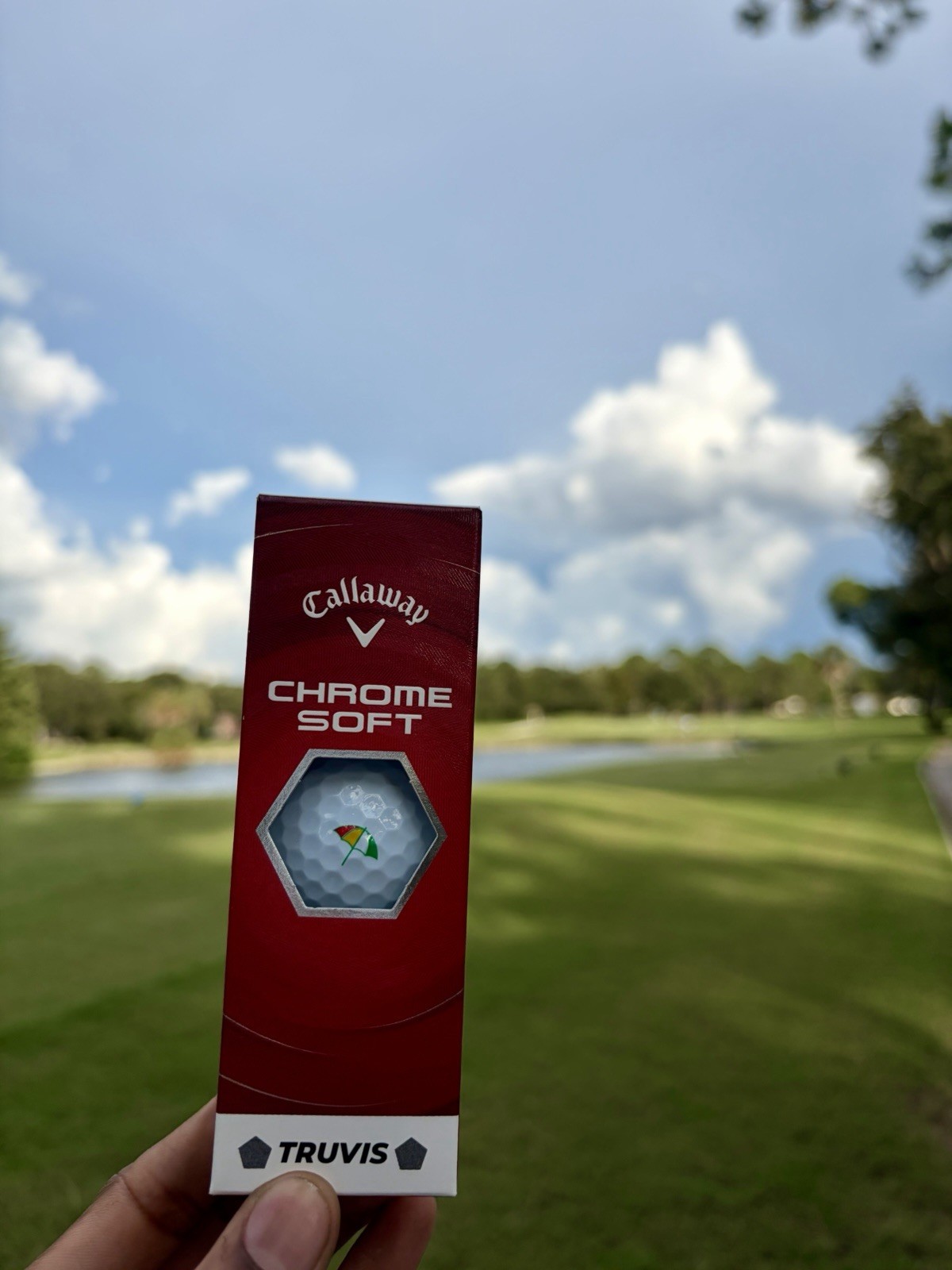 VERY RARE BAY HILL LOGOED CALLAWAY CHROME SOFT GOLF BALL Sleeve