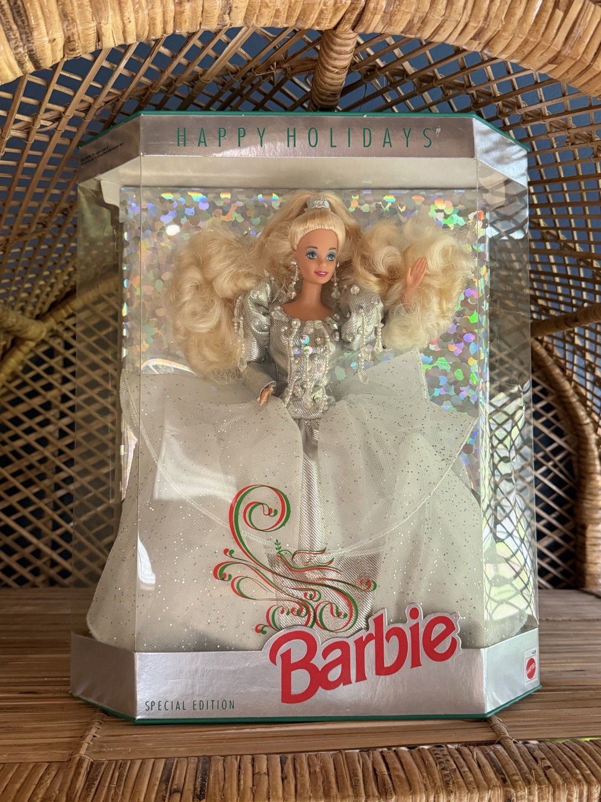 New NIB 1992 Happy Holidays Barbie #1429 Mattel Vintage Christmas Collectible