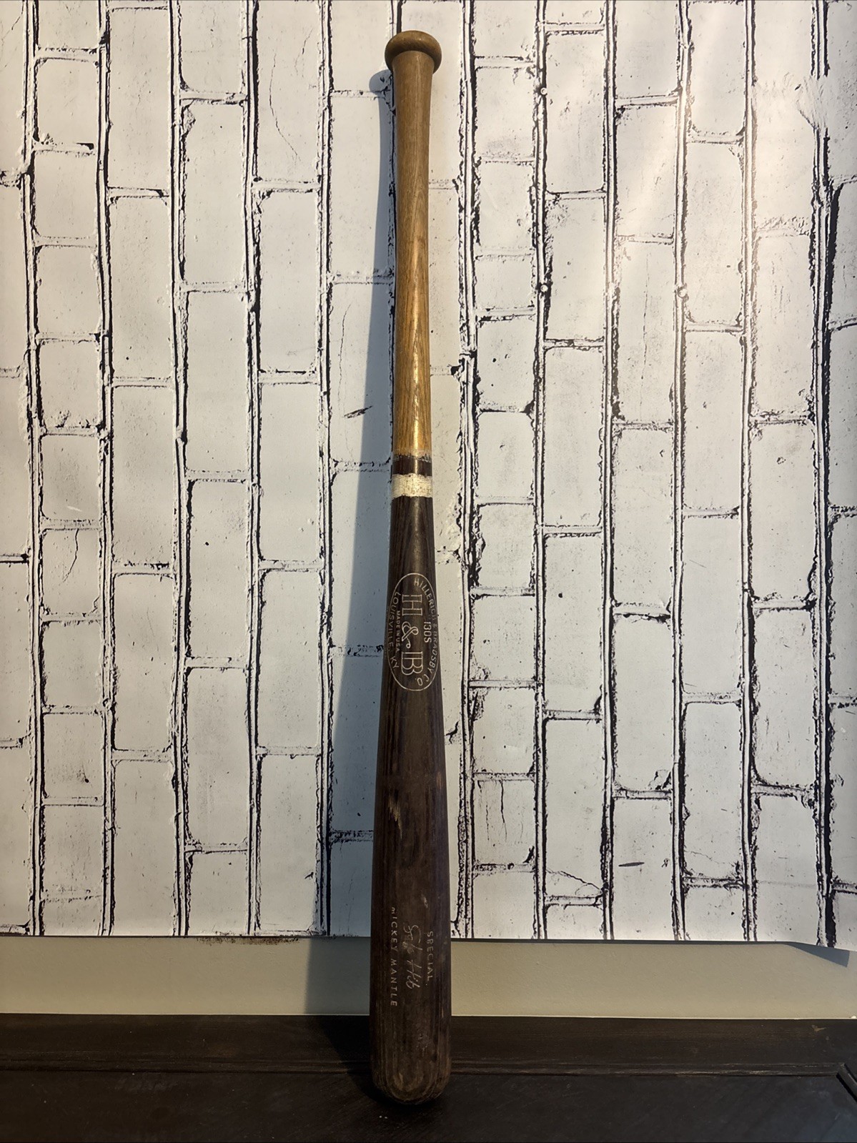 Mickey Mantle Louisville Slugger 1520 Hillerich & Bradsby Wooden Bat 32\ Mickey Mantle Louisville Slugger 1520 Hillerich & Bradsby Wooden Bat 32\