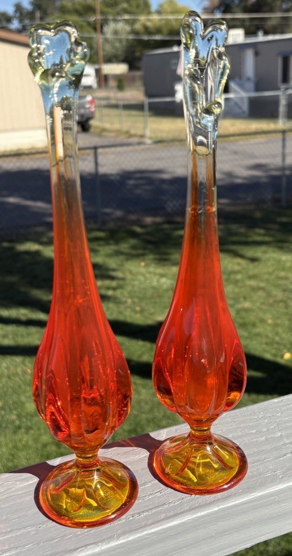 2 Vintage MCM Viking Glass Persimmon 11” Swung Bud Vases. Two Different Mouths. 2 Vintage MCM Viking Glass Persimmon 11” Swung Bud Vases. Two Different Mouths.