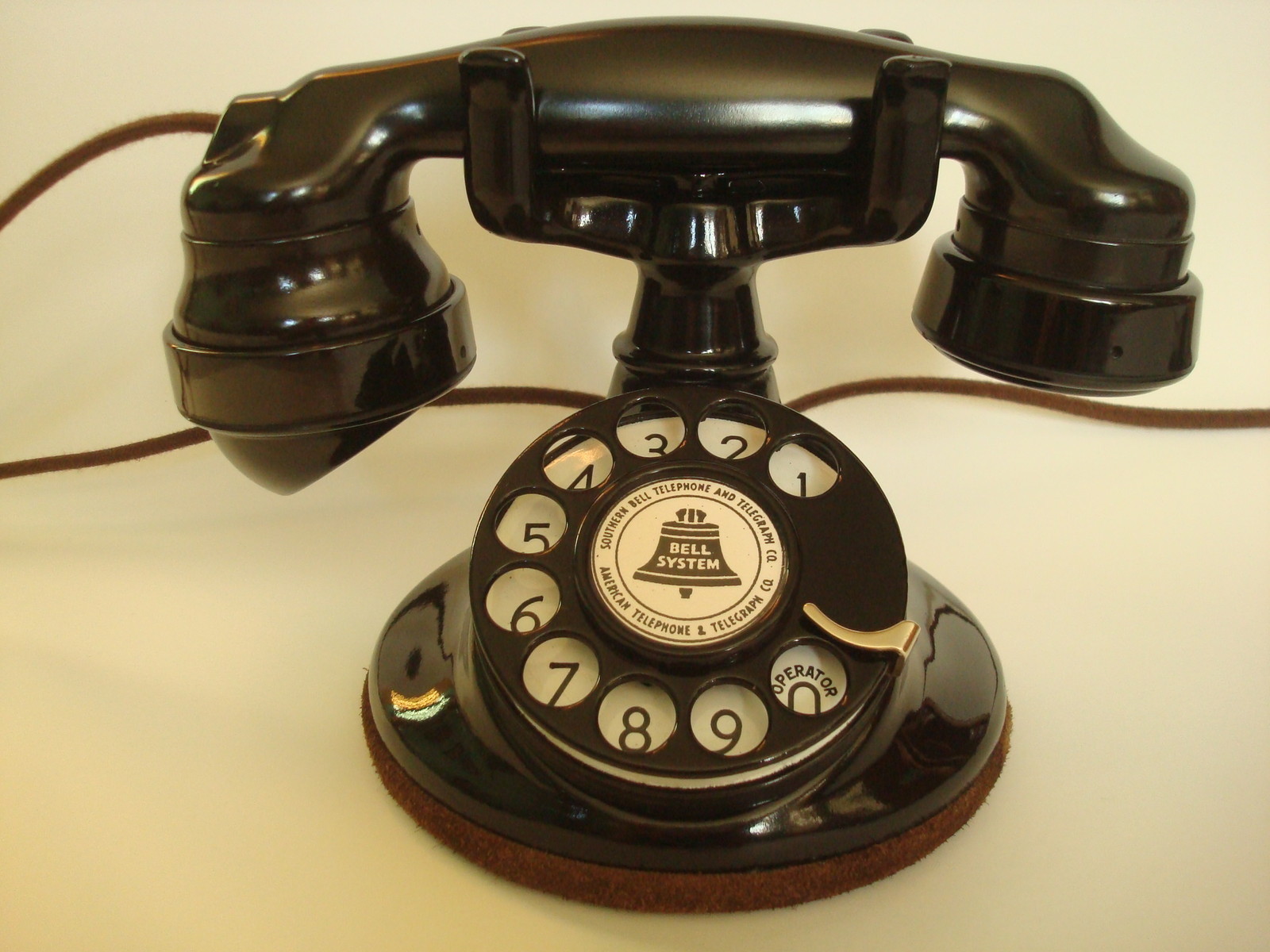 Antique Original 1920s  Round Western Electric 102 Telephone Works