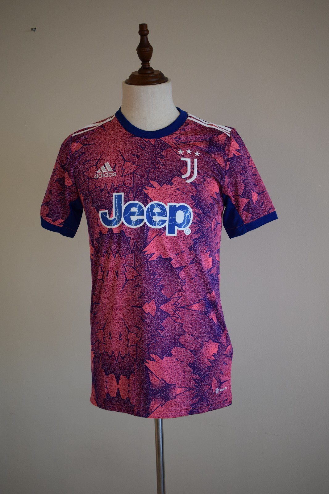 Juventus 2022 third football shirt BNWT Genuine Adidas jersey camiseta futbol Juventus 2022 third football shirt BNWT Genuine Adidas jersey camiseta futbol