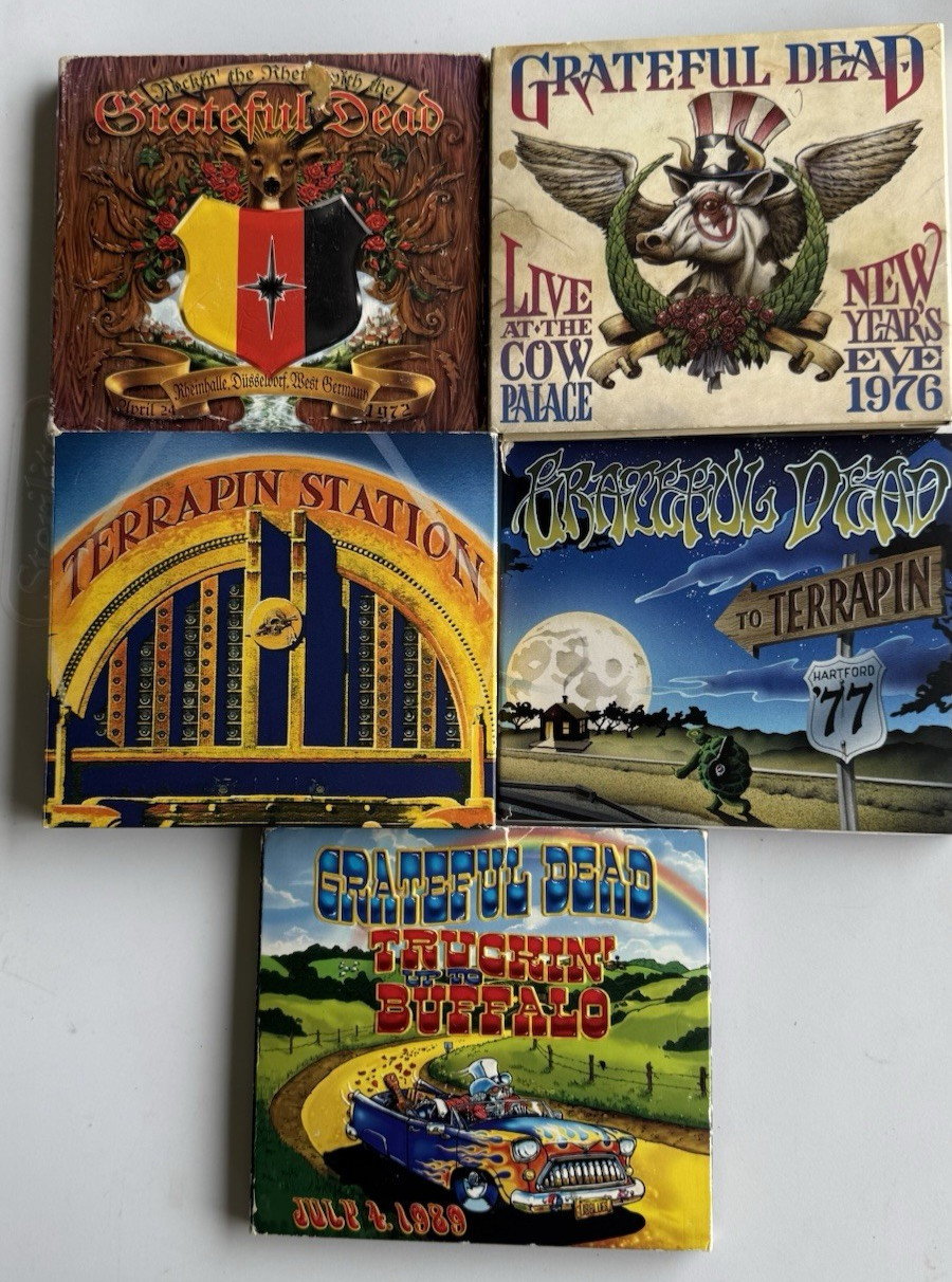 Grateful Dead CD Set - 5 Shows & 14 CDs 3/15/90-5/28/77-7/4/89-4/24/72 &12/31/76 Grateful Dead CD Set - 5 Shows & 14 CDs 3/15/90-5/28/77-7/4/89-4/24/72 &12/31/76
