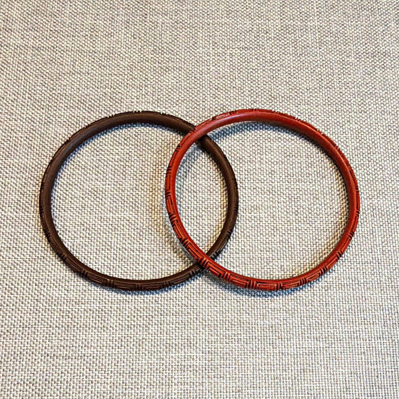 Vintage Chinese cinnabar Lot of 2 Brown Wood Bangle Bracelets Round Shape 2pcs