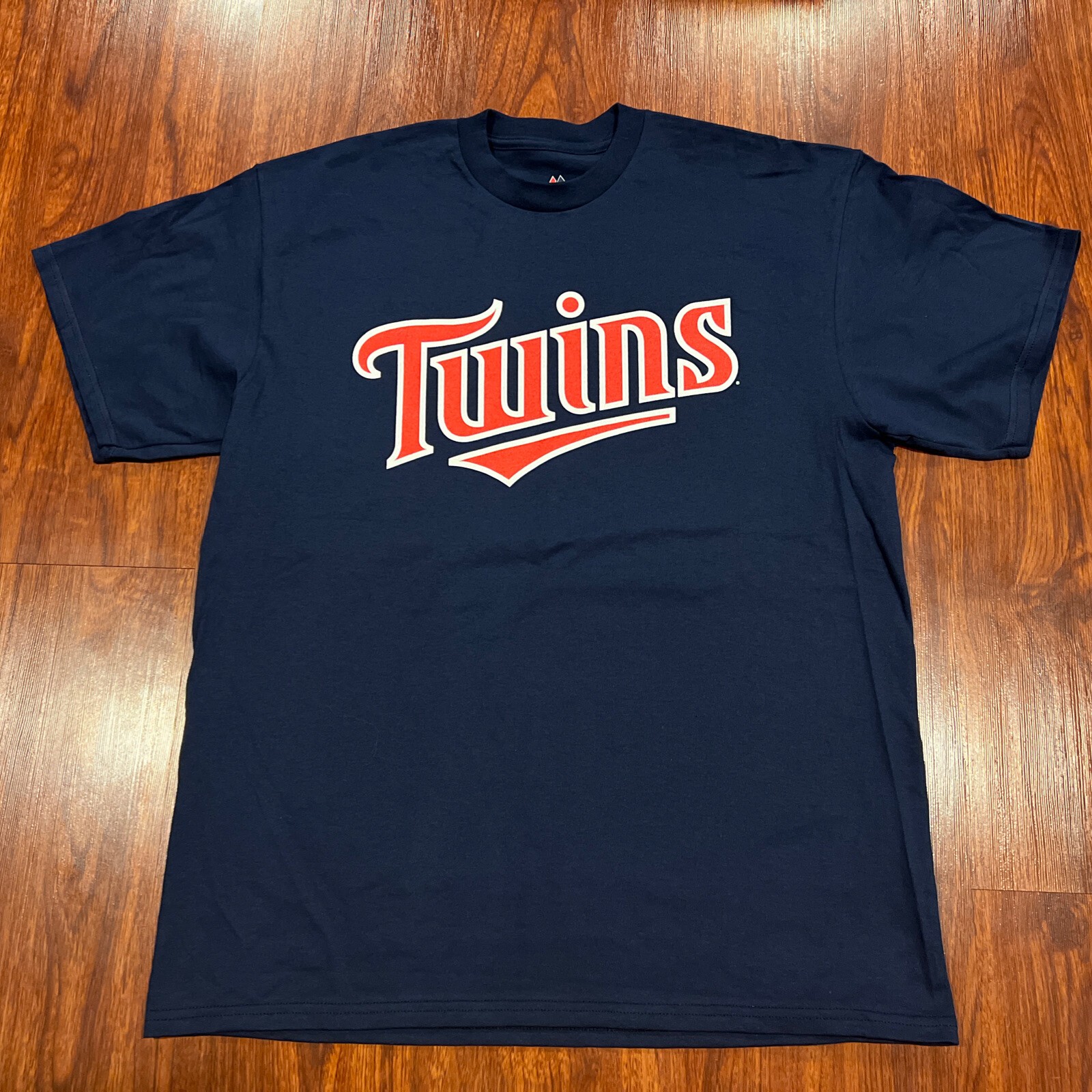 Majestic Men’s Minnesota Twins Navy Jersey Shirt Large L Baseball MLB Majestic Men’s Minnesota Twins Navy Jersey Shirt Large L Baseball MLB