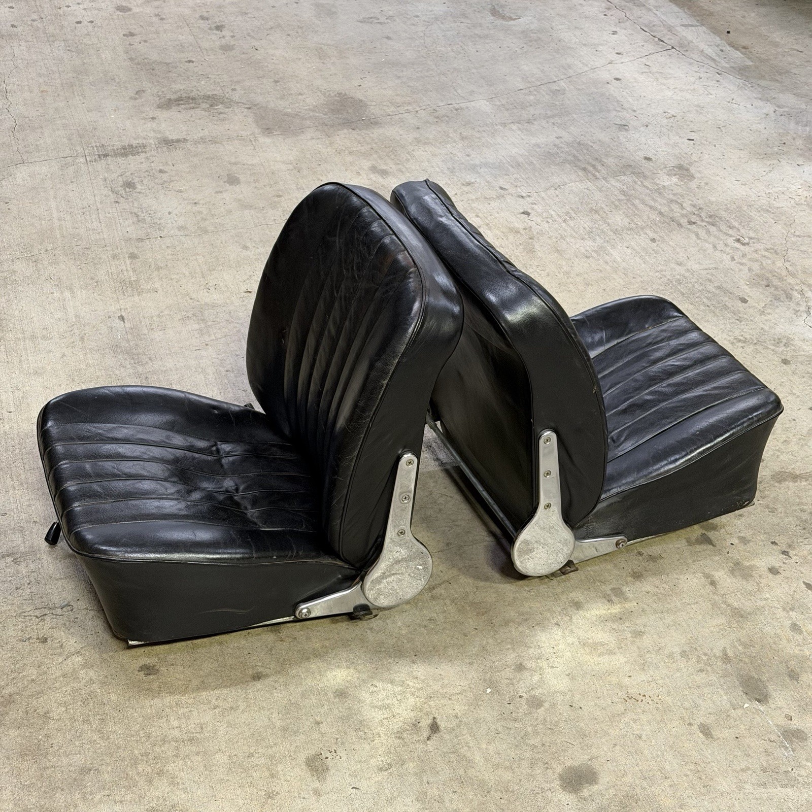 1965-1968 Porsche 911 912 Front Seat Pair BLACK LEATHER SEATS Complete SWB
