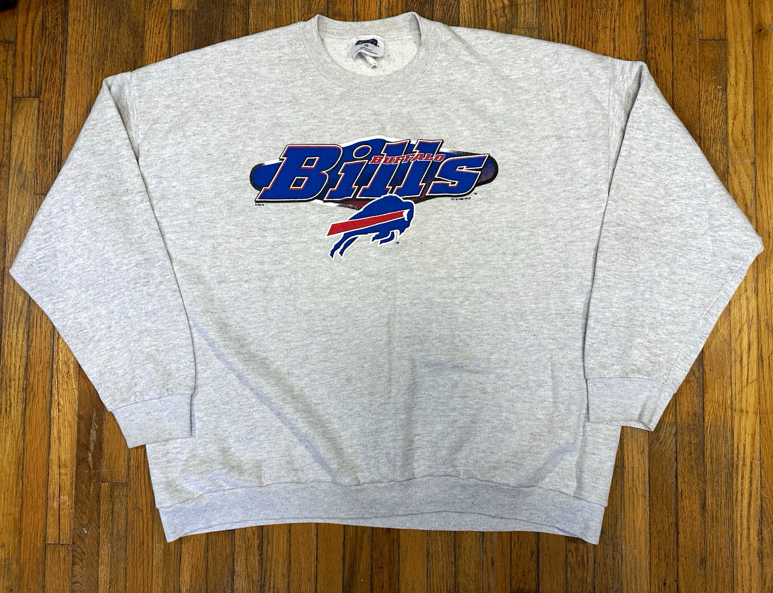 Vintage 90s Buffalo Bills CSA 1996 NFL Gray Crewneck Sweatshirt. Size 3XL Vintage 90s Buffalo Bills CSA 1996 NFL Gray Crewneck Sweatshirt. Size 3XL
