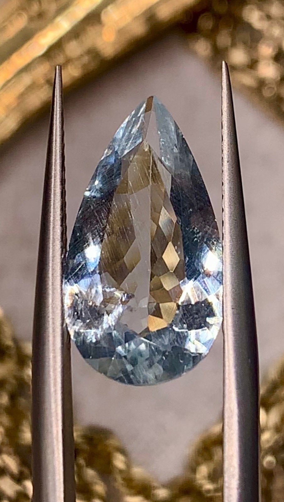 3.7Ct Natural Pear Shape Beautiful Aquamarine