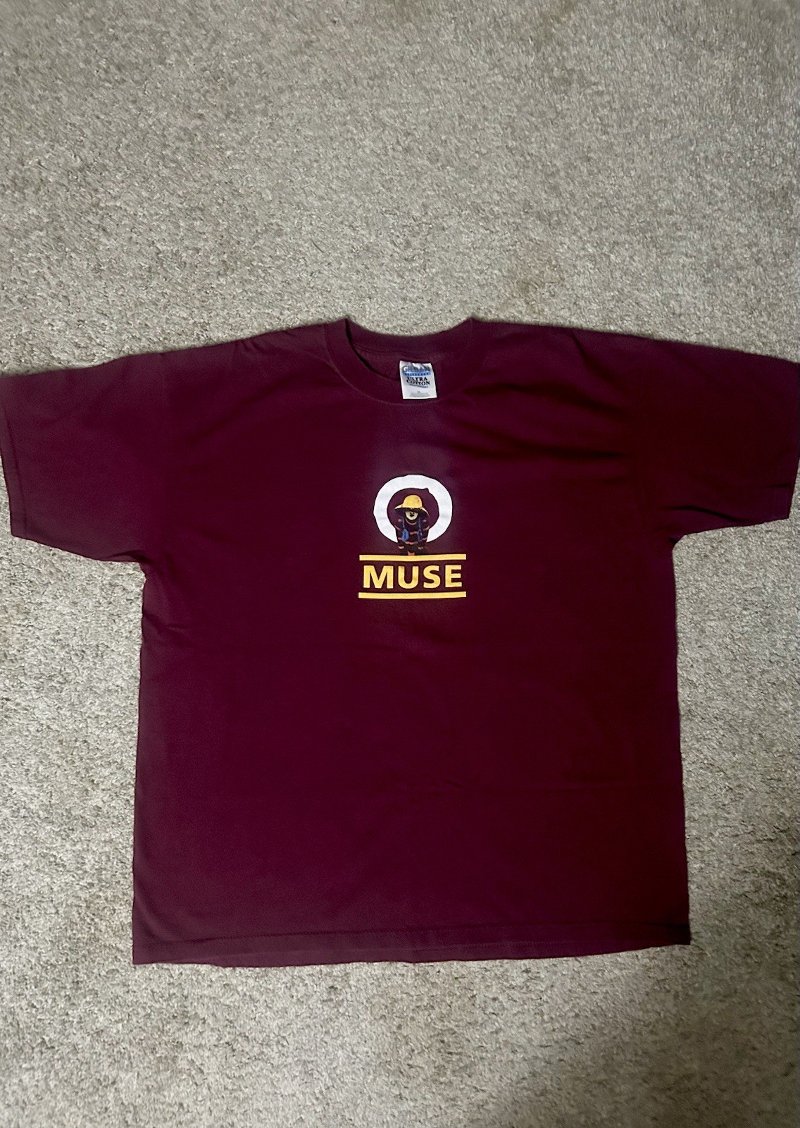 Vintage Muse (Uk Band) maroon t-shirt from Showbiz era (1999), “Cave” artwork Vintage Muse (Uk Band) maroon t-shirt from Showbiz era (1999), “Cave” artwork