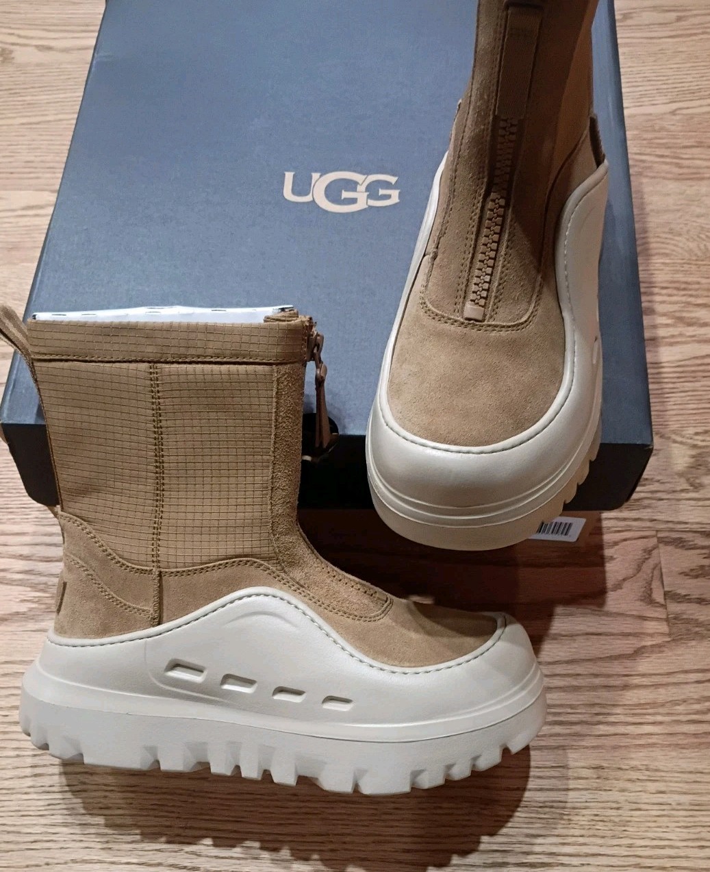Mens UGG PEAKMOD Mud &Waterproof BOOT Chestnut SUEDE ZIP BOOT ALL DAY COMFORT  9