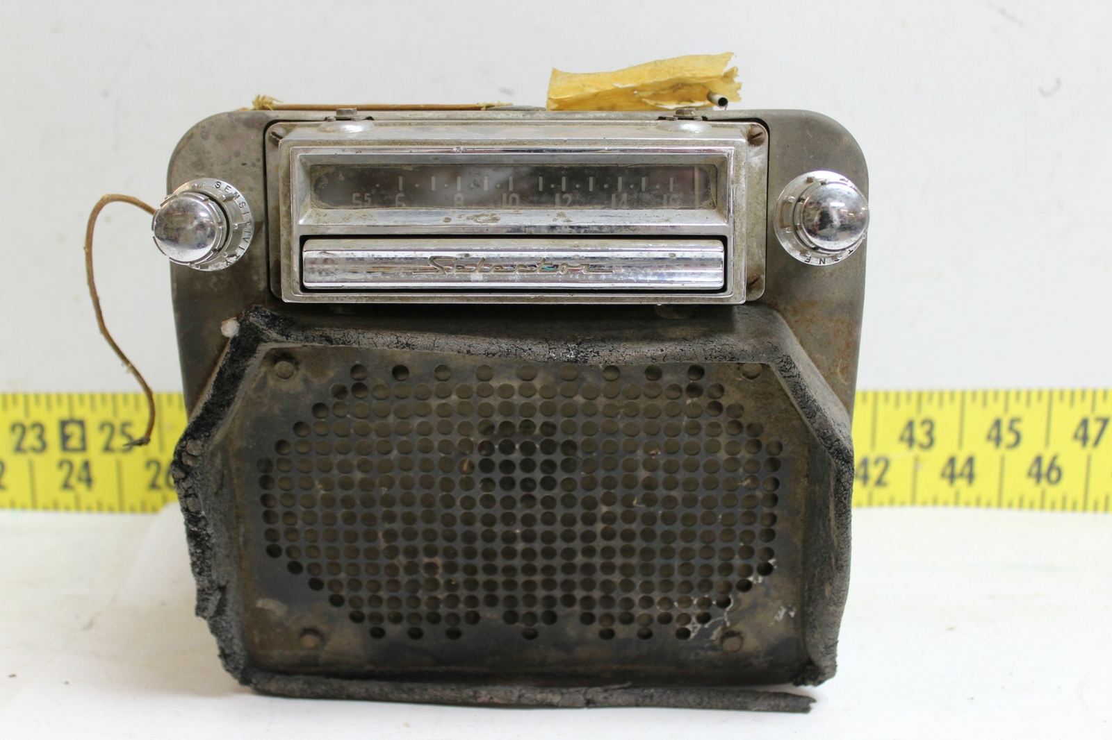 OEM GM Delco Selector Bar Radio 7258865 1949-1954 Cadillac (FB5) OEM GM Delco Selector Bar Radio 7258865 1949-1954 Cadillac (FB5)