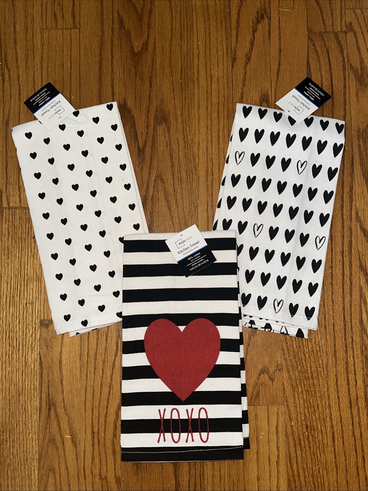 RETIRED Mainstays Kitchen Towels SET of 3 Black HEARTS LOVE Gothic XOXO ❤️378 RETIRED Mainstays Kitchen Towels SET of 3 Black HEARTS LOVE Gothic XOXO ❤️378