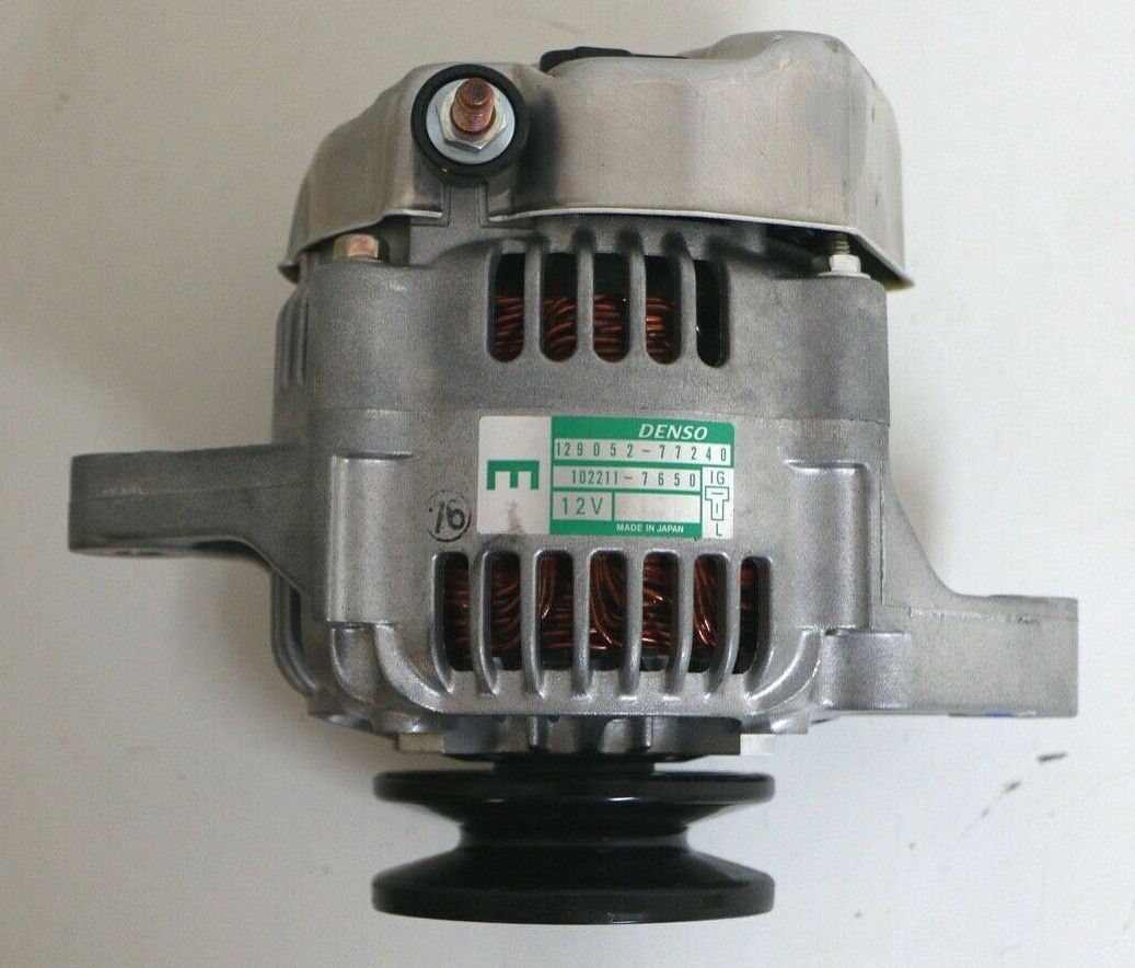 OEM Yanmar Denso 12V Alternator 129052-77240 / 10221-7650 OEM Yanmar Denso 12V Alternator 129052-77240 / 10221-7650