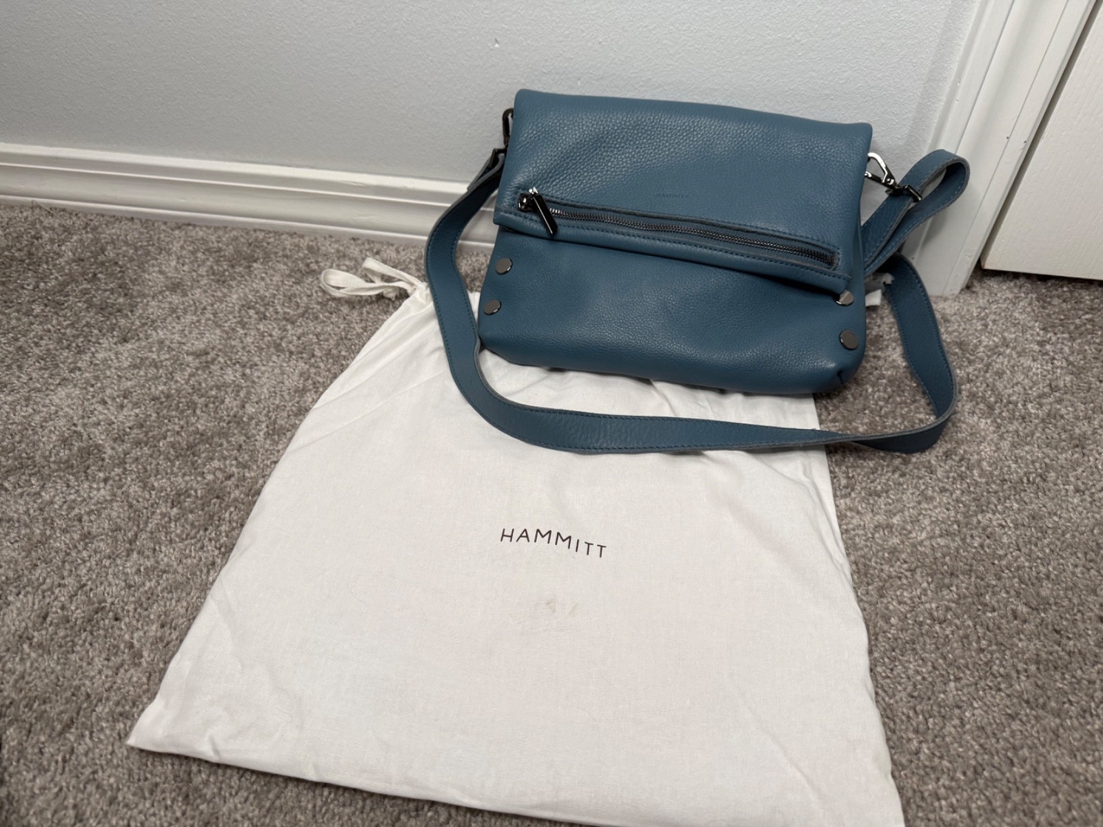 Hammitt VIP Medium Leather 3-Way Crossbody/Shoulder/Clutch in Blue