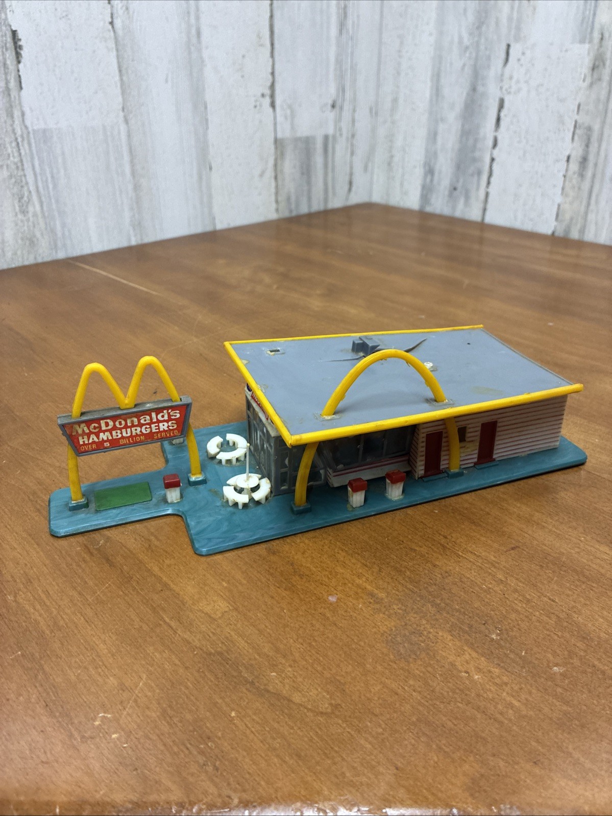 Vintage Life Like Buildems HO McDonalds Hamburger Broken Pieces Vintage Life Like Buildems HO McDonalds Hamburger Broken Pieces