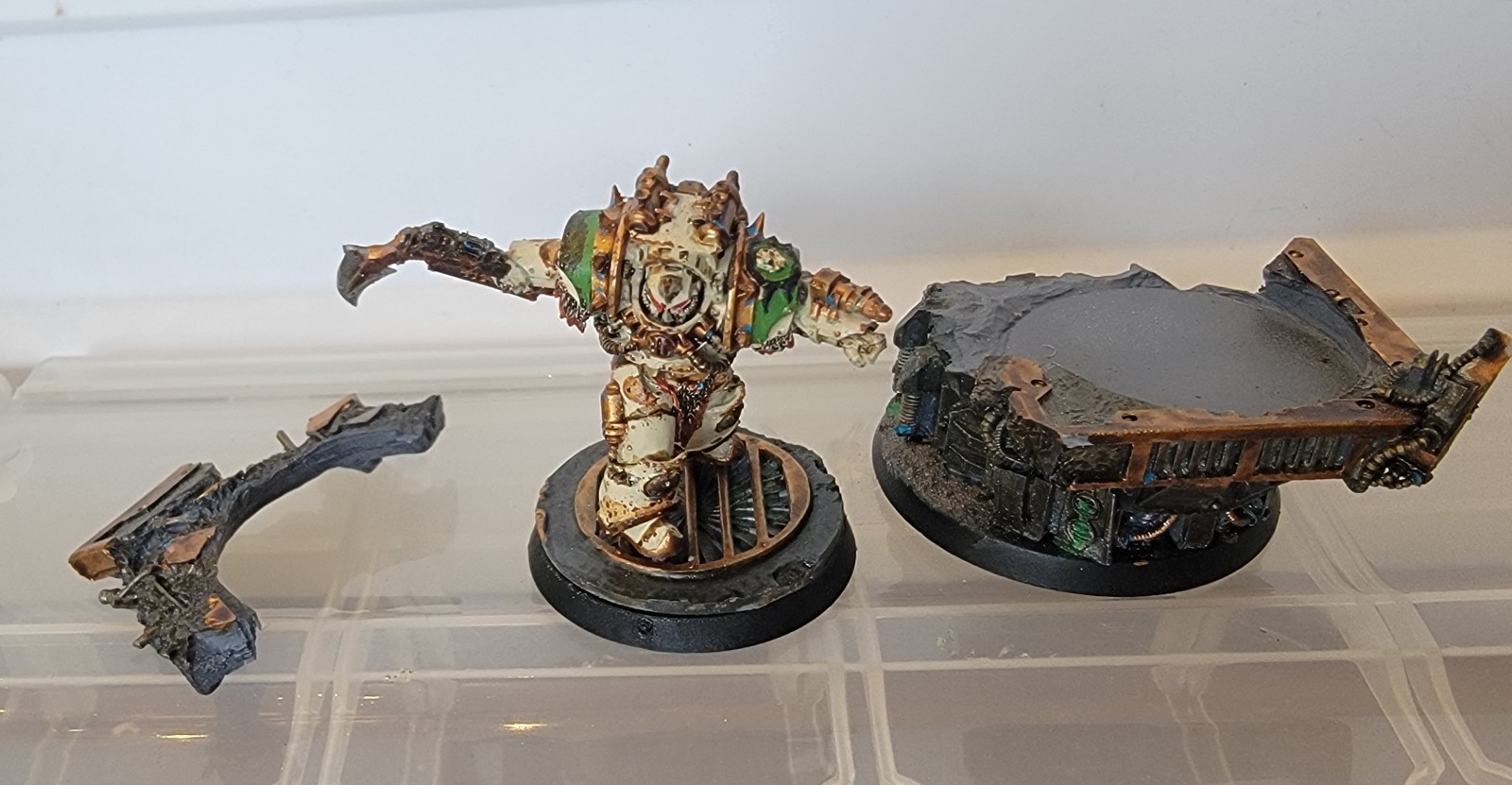 Warhammer 30k Death Guard Legion Calas Typhon First Captain Painted Warhammer 30k Death Guard Legion Calas Typhon First Captain Painted
