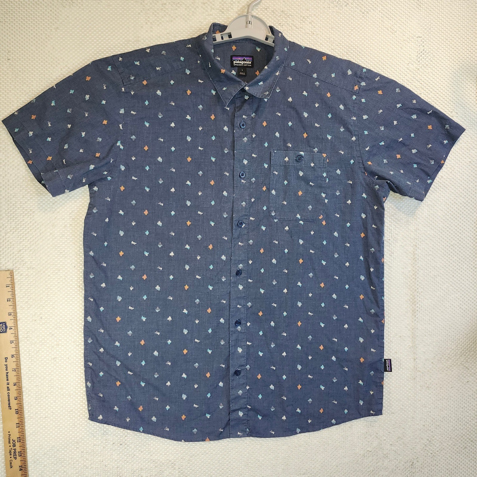 Patagonia Go To Shirt Mens Large Blue Geometric Mountain Print SS 52691 SP22 Patagonia Go To Shirt Mens Large Blue Geometric Mountain Print SS 52691 SP22