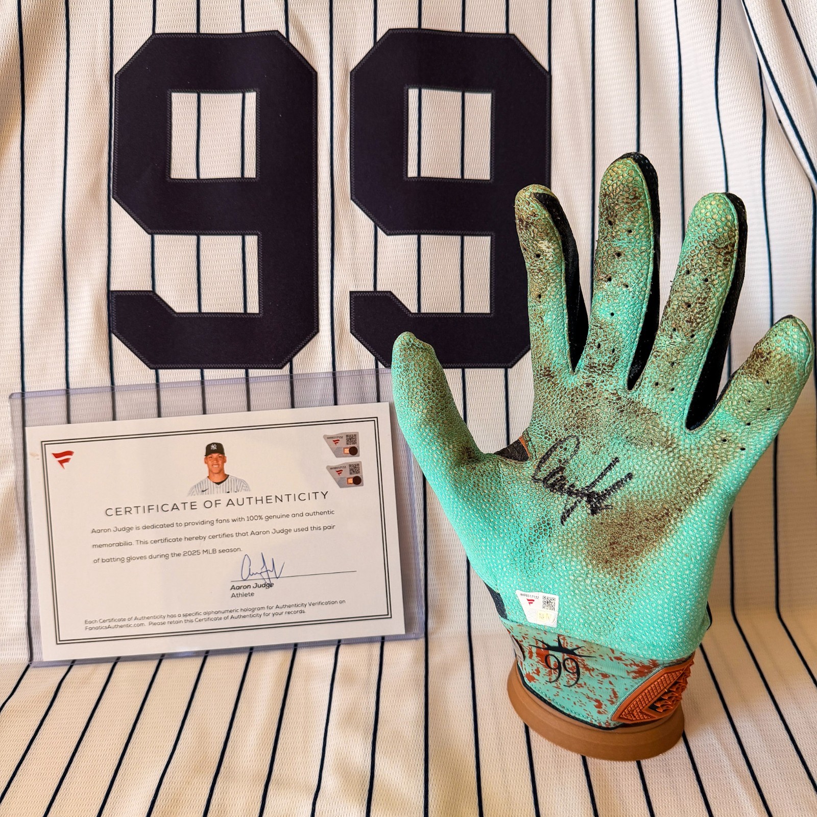 Aaron Judge \'25 MVP Signed Game Used Teal Jordan Batting Glove Auto Fanatics COA