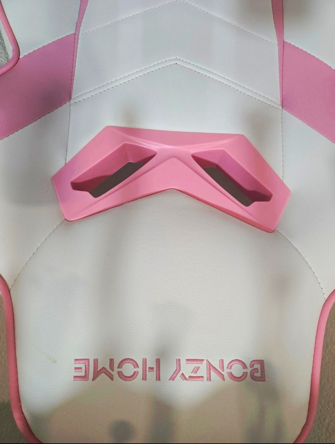 BONZY HOME Pink & White Computer Gaming Office Chair with Armrests BONZY HOME Pink & White Computer Gaming Office Chair with Armrests