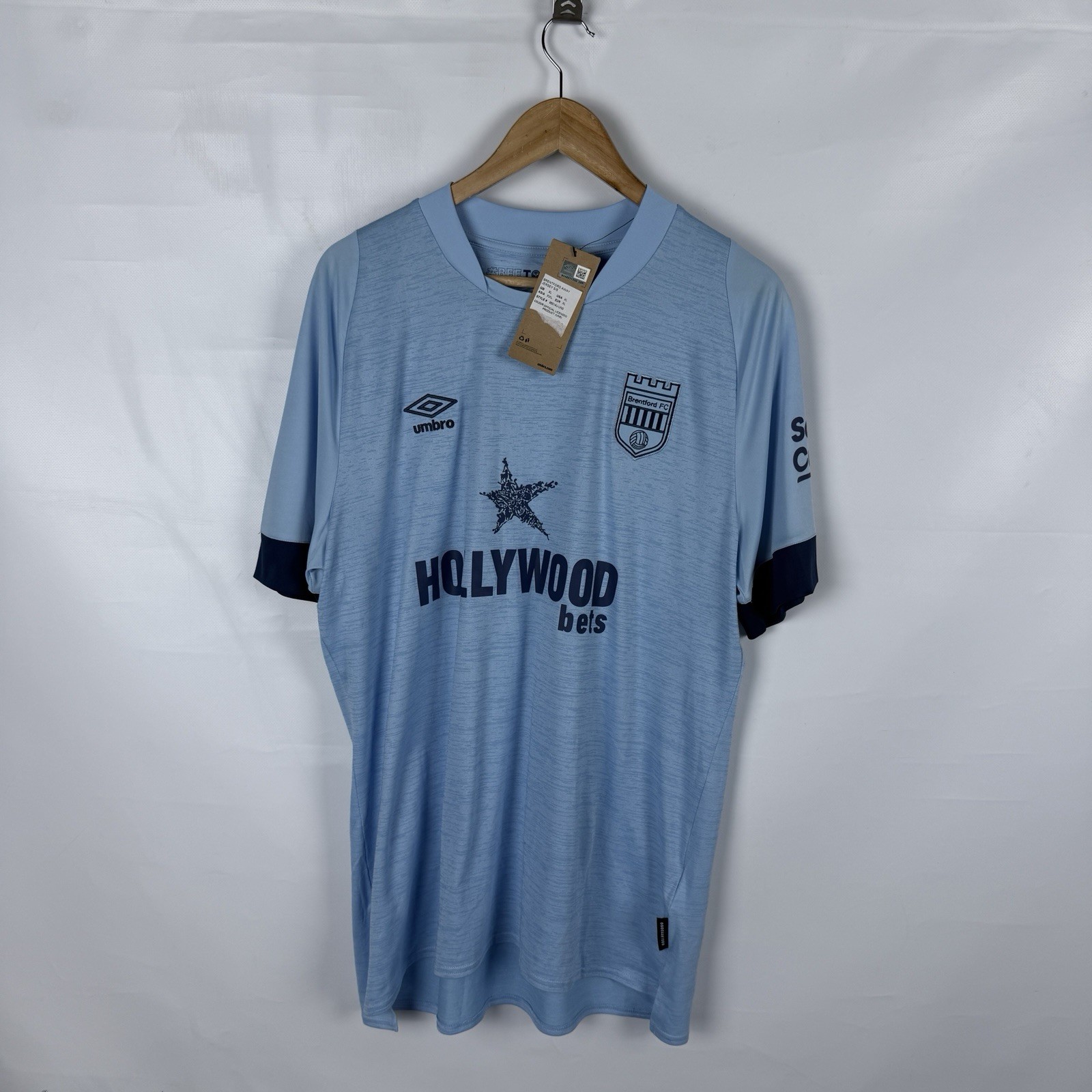 NEW Brentford Away Jersey Umbro Sz XL Men NEW Brentford Away Jersey Umbro Sz XL Men
