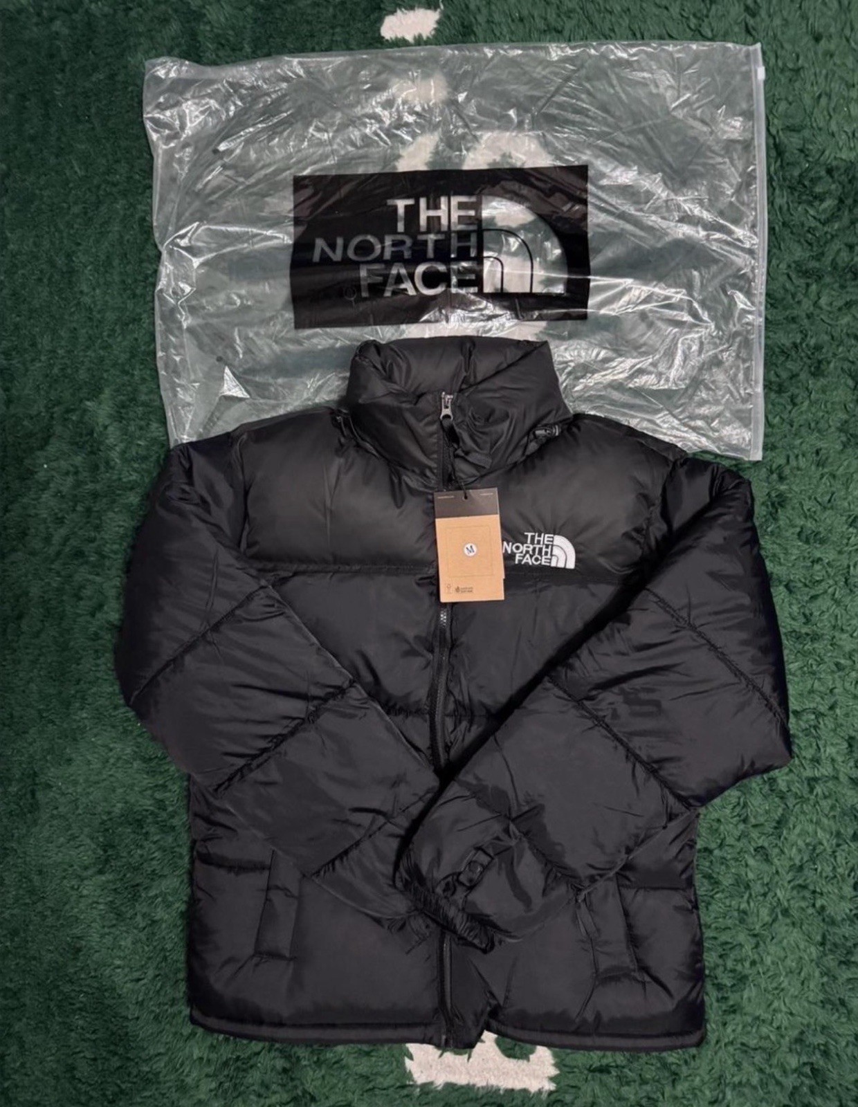 The North Face 1996 Nuptse Men's Black 700 Puffer Jacket The North Face 1996 Nuptse Men's Black 700 Puffer Jacket