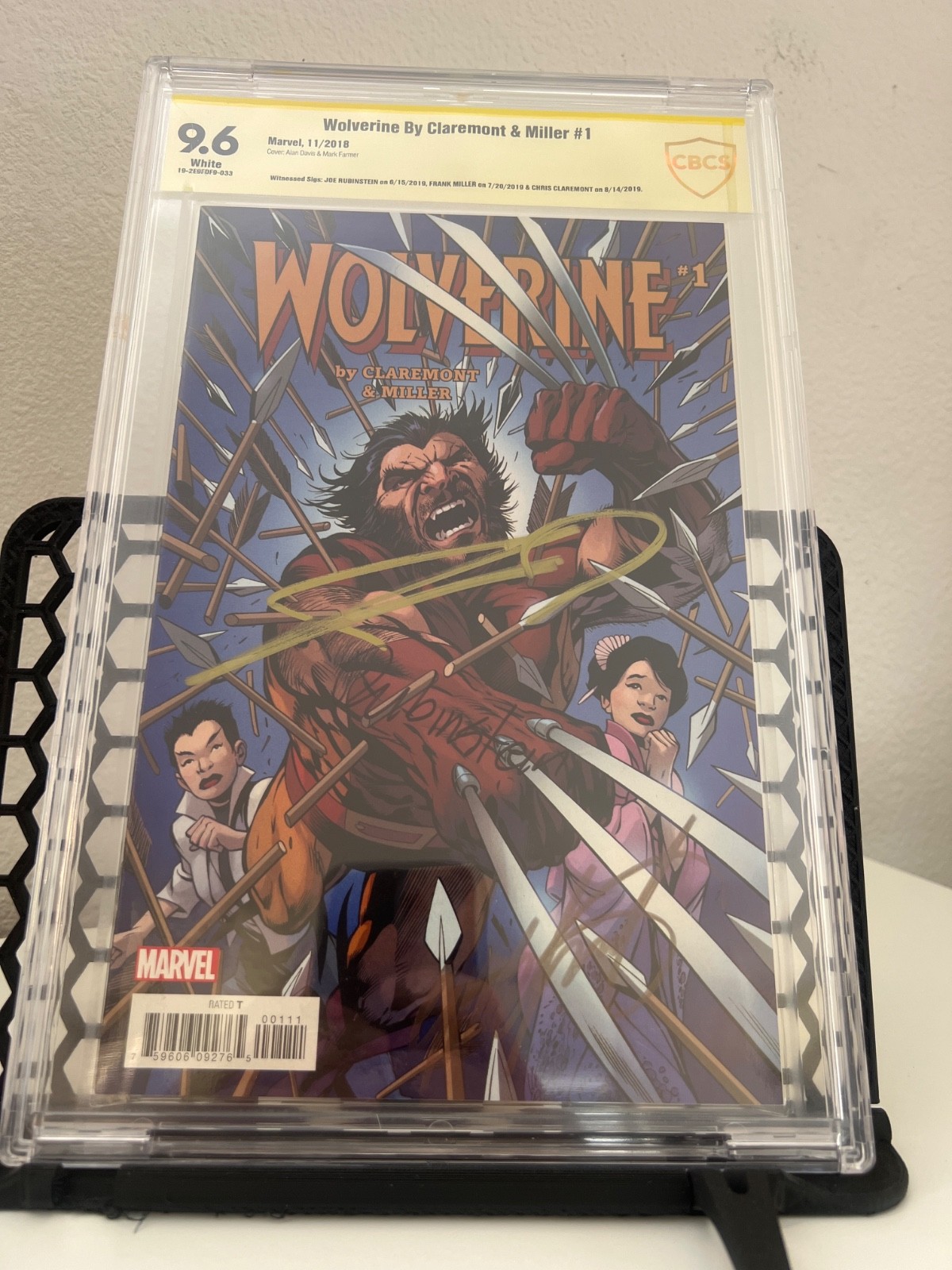 Wolverine by Claremont & Miller #1 9.6 3x signed Claremont, Rubinstein, Miller Wolverine by Claremont & Miller #1 9.6 3x signed Claremont, Rubinstein, Miller
