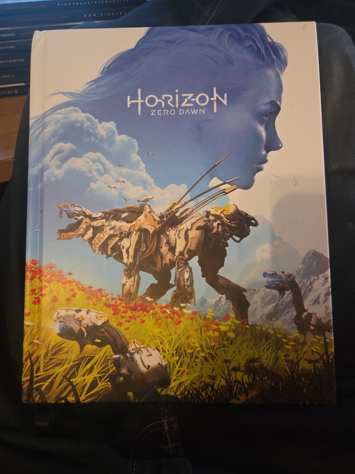 Horizon Zero Dawn Collector\'s Edition Strategy Guide Hardcover Future Press PS4 Horizon Zero Dawn Collector\'s Edition Strategy Guide Hardcover Future Press PS4