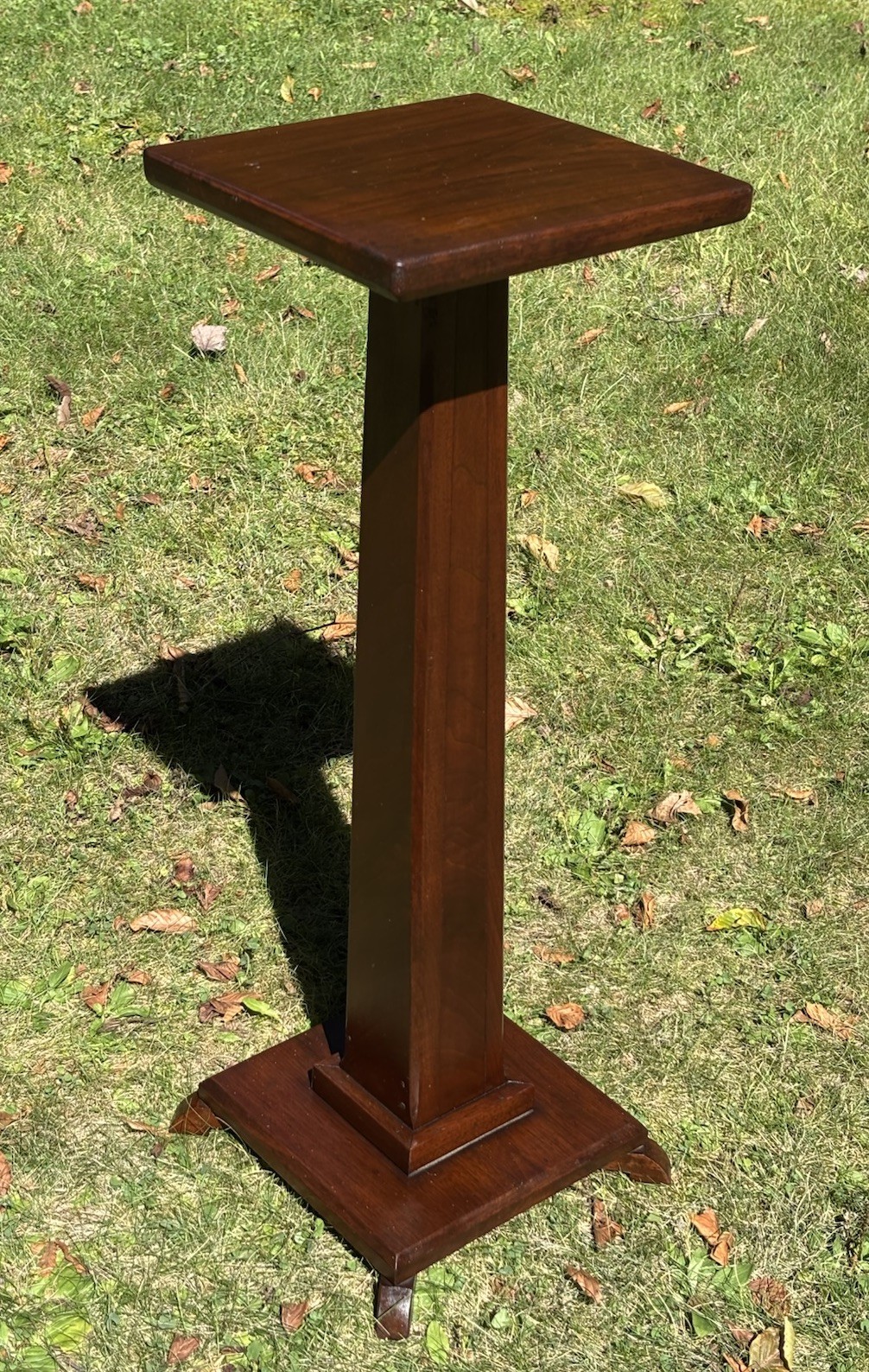Antique Old Vintage Mission Arts & Crafts Pedestal Plant Stand Mahogany? Walnut? Antique Old Vintage Mission Arts & Crafts Pedestal Plant Stand Mahogany? Walnut?