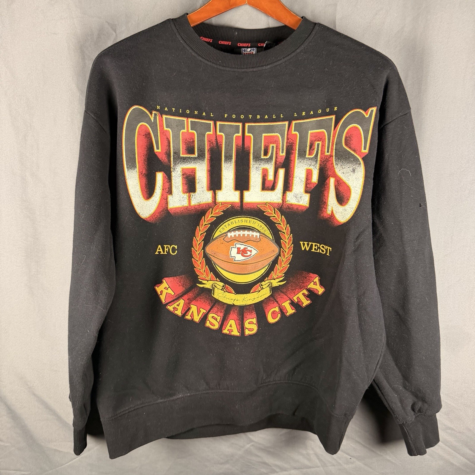 Vintage Kansas City Chiefs Crewneck Sweatshirt Mens Large Black Big Print NFL