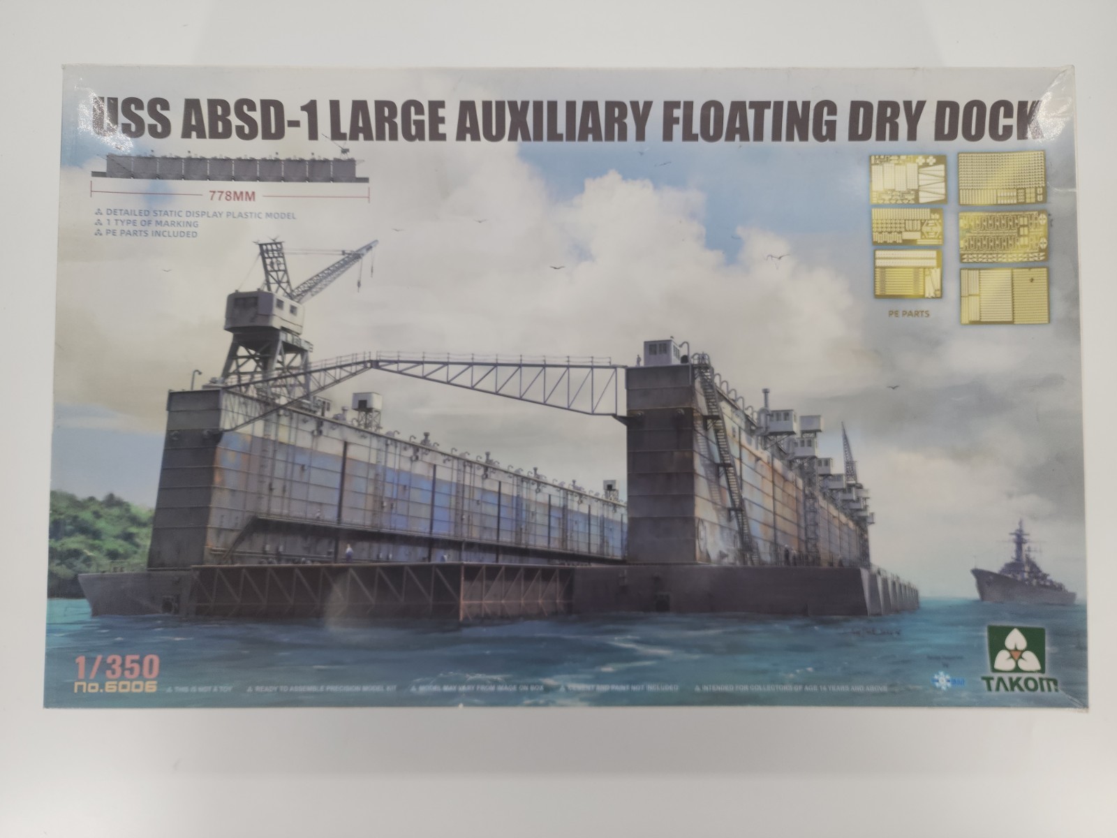 Takom 1/350th Scale USS ABSD-1 Large Auxiliary Floating Dry Dock Kit No. 6006