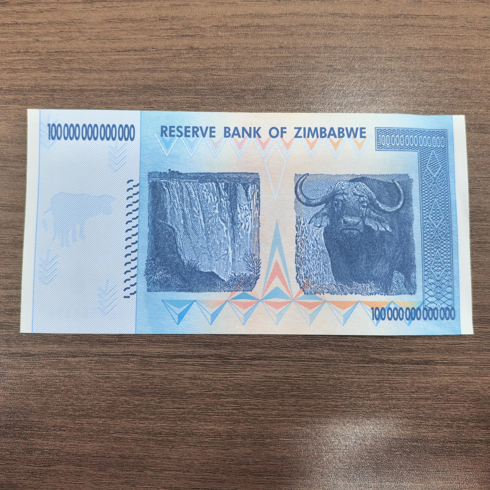 Zimbabwean ONE HUNDRED TRILLION DOILARS 2008 Banknote Uncirculated Zimbabwean ONE HUNDRED TRILLION DOILARS 2008 Banknote Uncirculated