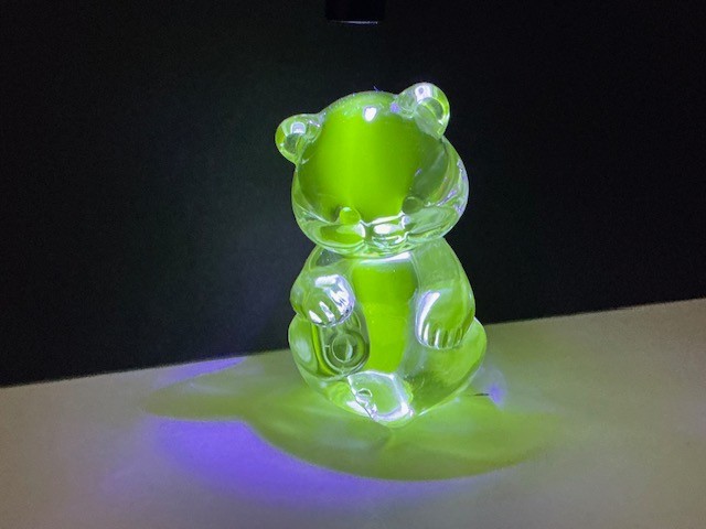 Fenton Uranium Glass Bear Figurine Glow Under UV Light Fenton Uranium Glass Bear Figurine Glow Under UV Light