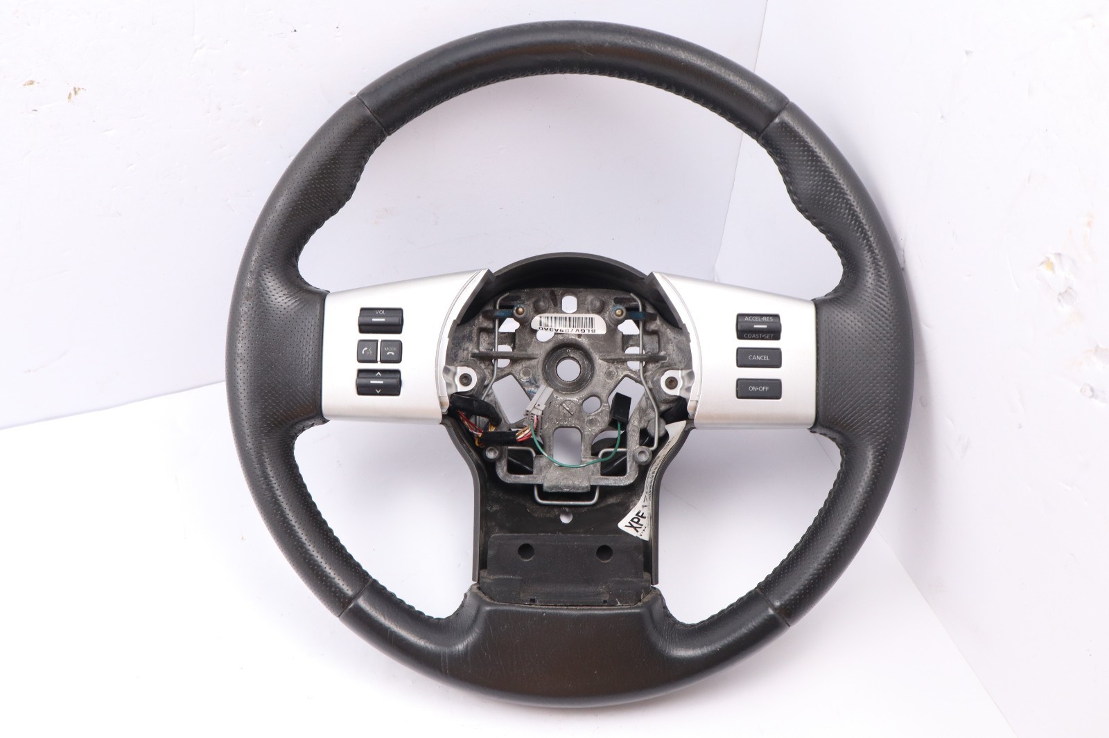 2009-2012 NISSAN PATHFINDER STEERING WHEEL W/ AUDIO CONTROL SWITCHES OEM 2009-2012 NISSAN PATHFINDER STEERING WHEEL W/ AUDIO CONTROL SWITCHES OEM