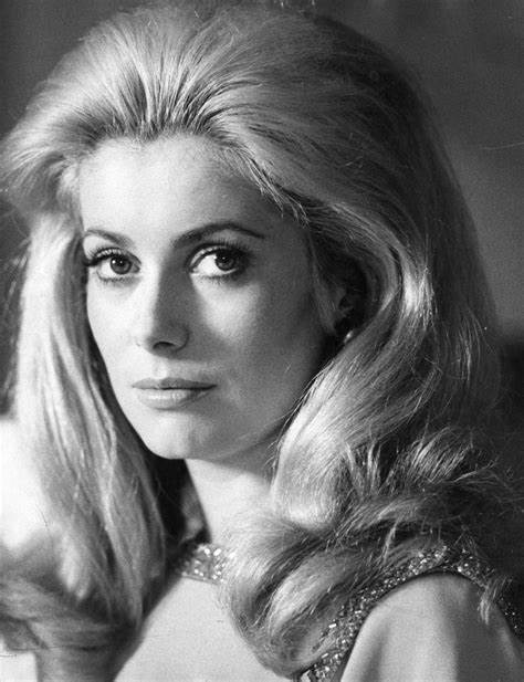 Catherine Deneuve Studio Portrait Photo Framing Print 8 x 10 Reproduction