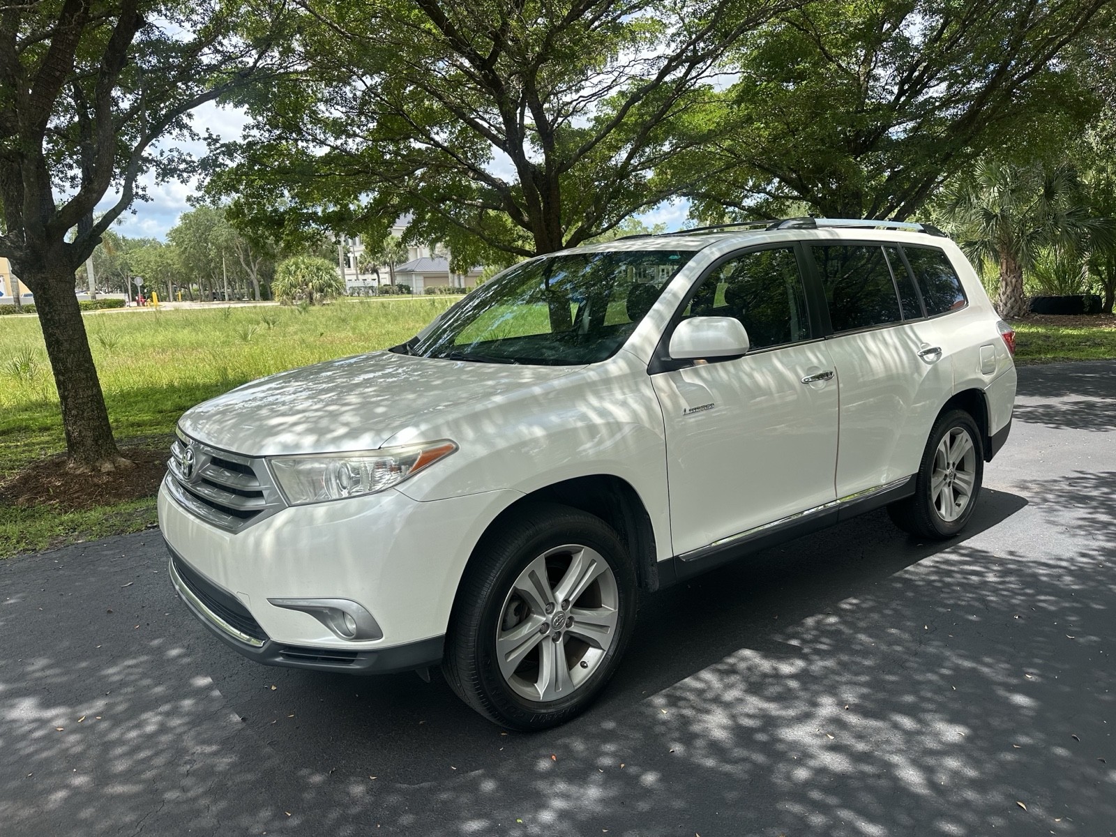 2013 Toyota Highlander LIMITED 2013 Toyota Highlander LIMITED
