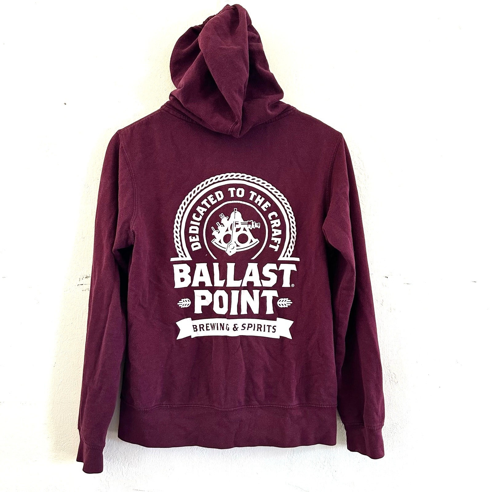 Ballast Point Brewing & Spirits Full Zip Hoodie Maroon Women's Size Small Ballast Point Brewing & Spirits Full Zip Hoodie Maroon Women's Size Small