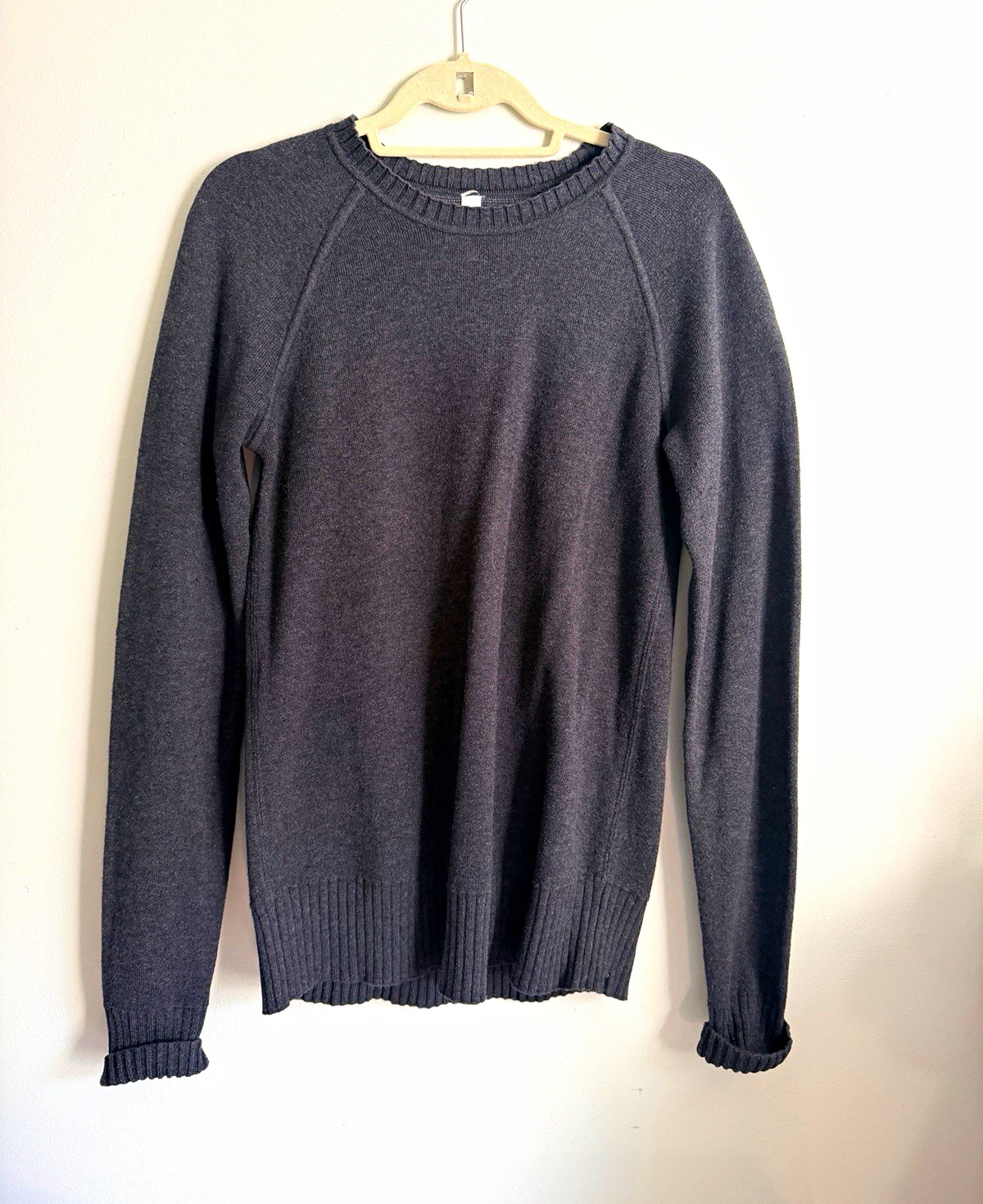 lululemon Gray Knit Crewneck Raglan Pullover Sweater Yak Blend Womens 
