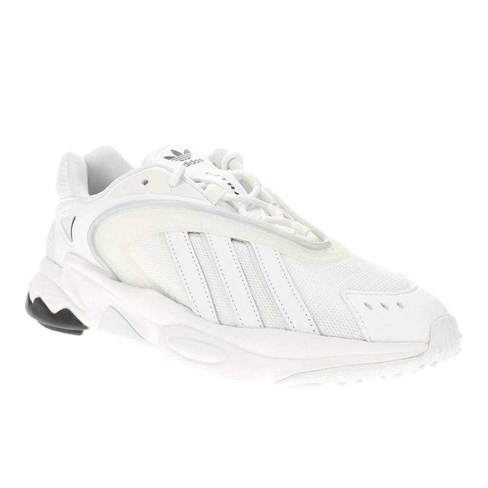 Adidas Oztral Mens Shoes NIB Adidas Oztral Mens Shoes NIB