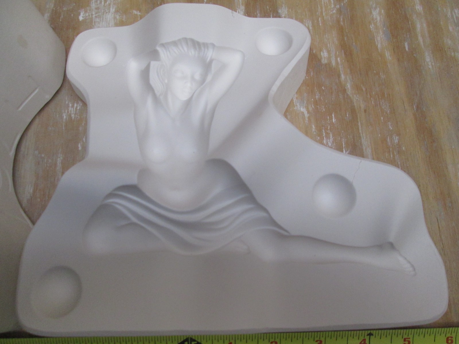 VINTAGE HOLLAND MOLD #H-767  \