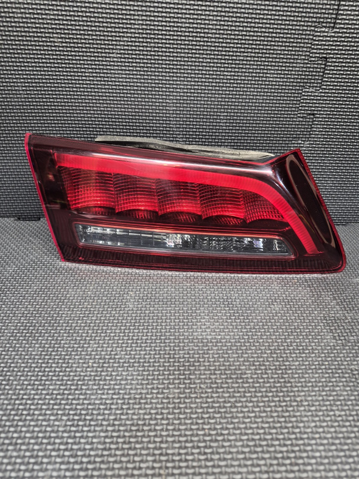 2015-2020 Acura TLX  LH Left Driver Side Rear Inner Tail Light LED OEM DAMAGE