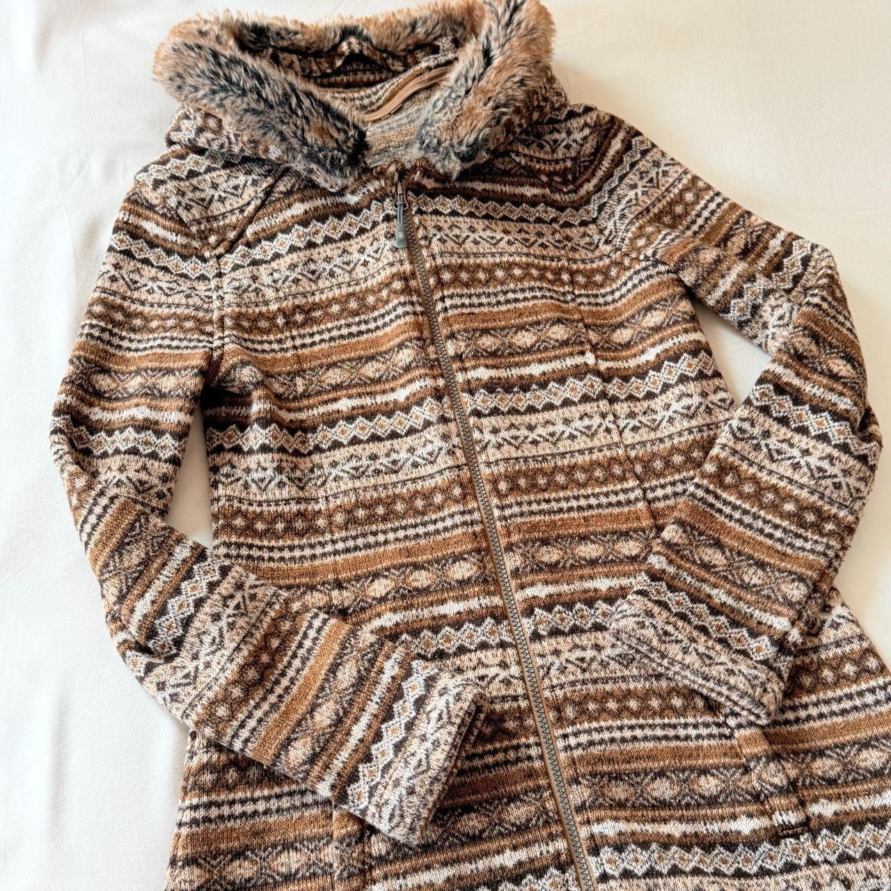 Athleta Nordic Hoodie Falcon Brown Fair Isle Faux Fur Trim 305135 Womens Small