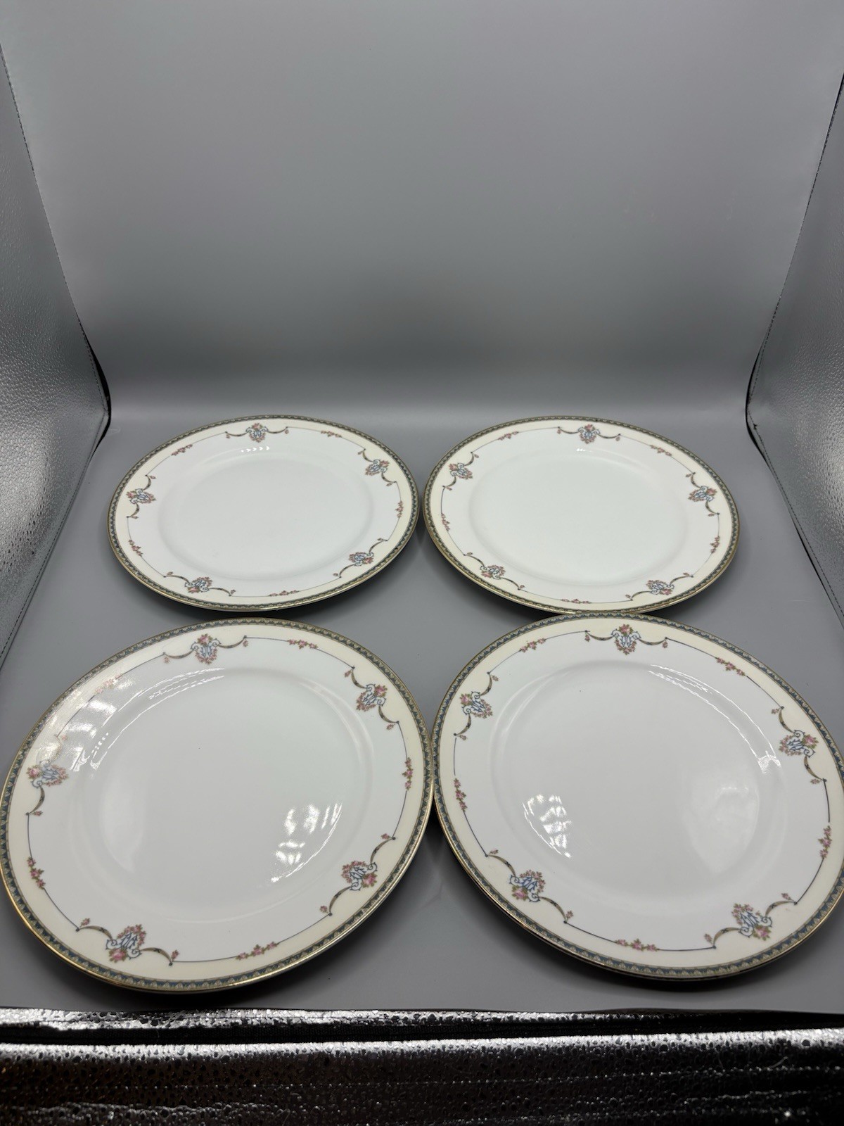Antique NORITAKE LAUREATE PATTERN 61235 10-inch DINNER PLATE JAPAN 1921 Set Of 4